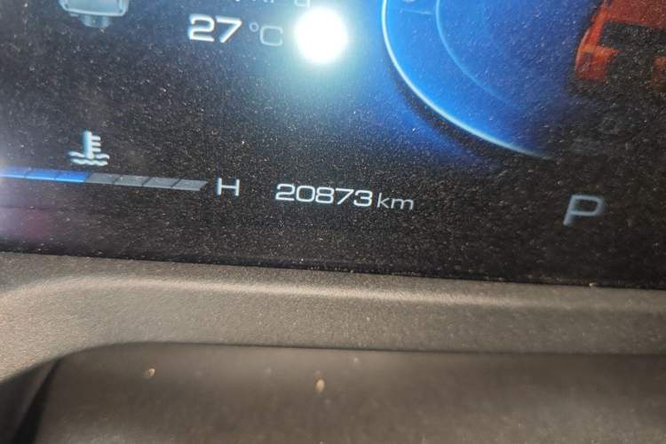 Used Tank 300 2023 City Edition 2.0T—Stylish as Ever Odometer Close Up