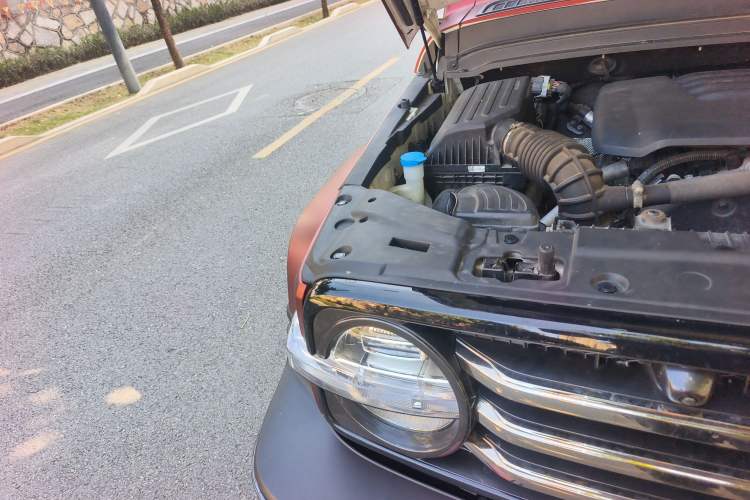 Used Tank 300 2023 City Edition 2.0T—Stylish as Ever Right Front Headlight