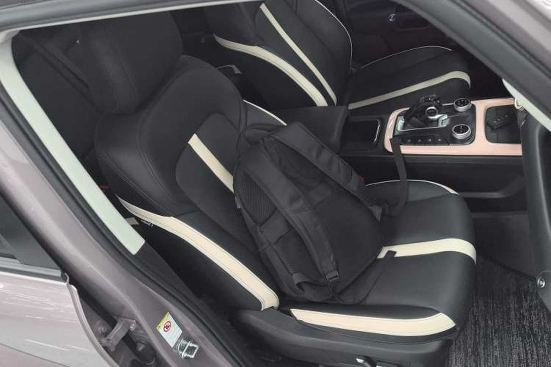 Used Tank 300 2023 City Edition 2.0T—Stylish as Ever Right Front Seat
