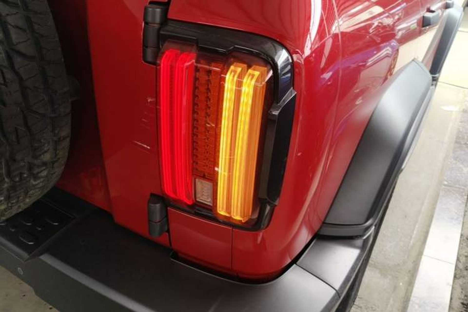 Used Tank 300 2023 Off-Road Edition 2.0T Challenger Right Rear Taillight