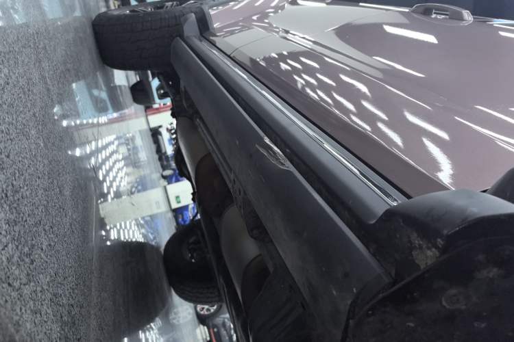 Used Tank 300 2023 City Edition 2.0T—Stylish as Ever Right Side Sill