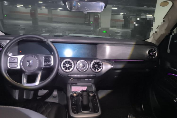 Used Tank 300 2023 Off-Road Edition 2.0T Challenger Center Console