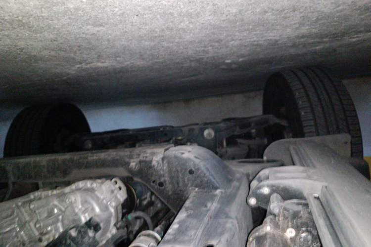 Used Tank 300 2023 City Edition 2.0T—Stylish as Ever Chassis Front Left