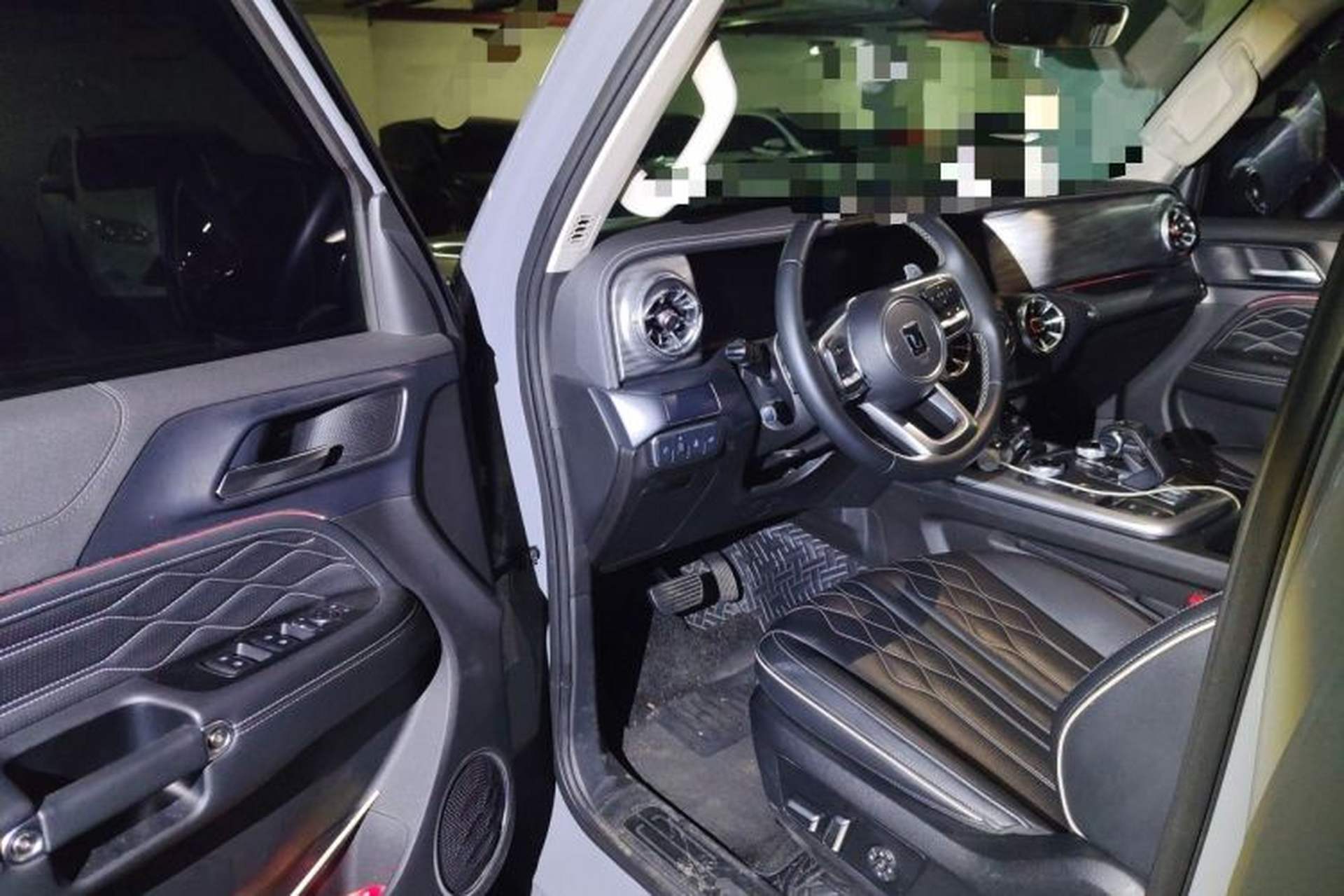 Used Tank 300 2023 Off-Road Edition 2.0T Challenger Driver Seat