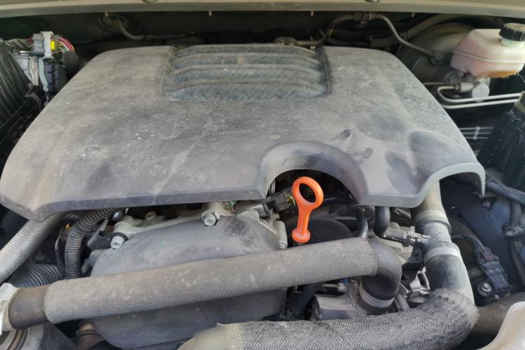 Used Tank 300 2023 City Edition 2.0T—Stylish as Ever Engine Bay