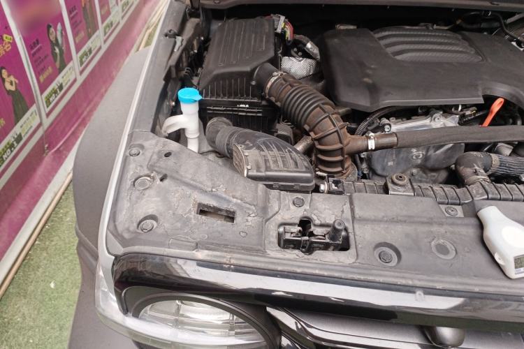Used Tank 300 2023 Off-Road Edition 2.0T Challenger Engine Bay Right