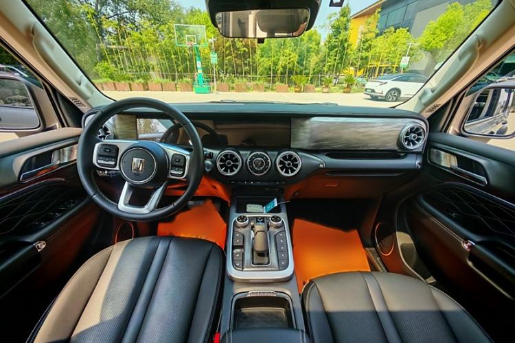 Used Tank 300 2023 Off-Road Edition 2.0T Conqueror Interior 1