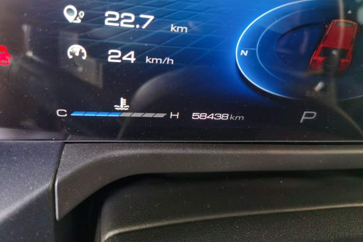 Used Tank 300 2023 City Edition 2.0T—Stylish as Ever Odometer Close Up