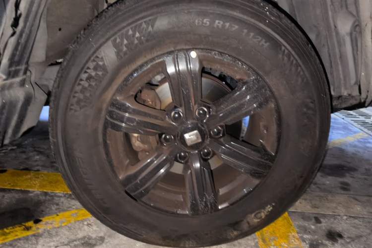 Used Tank 300 2023 Off-Road Edition 2.0T Conqueror Right Front Wheel Hub