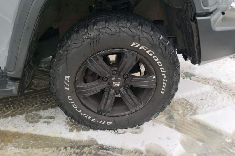 Used Tank 300 2023 Off-Road Edition 2.0T Conqueror Right Front Wheel Hub