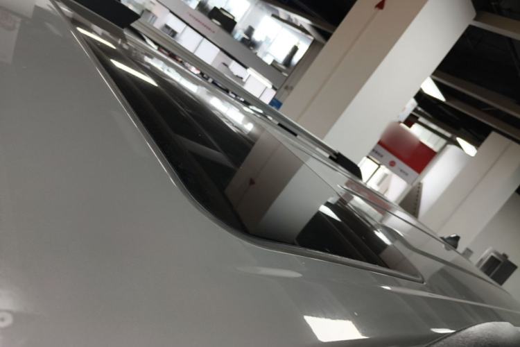Used Tank 300 2023 City Edition 2.0T—Stylish as Ever Roof