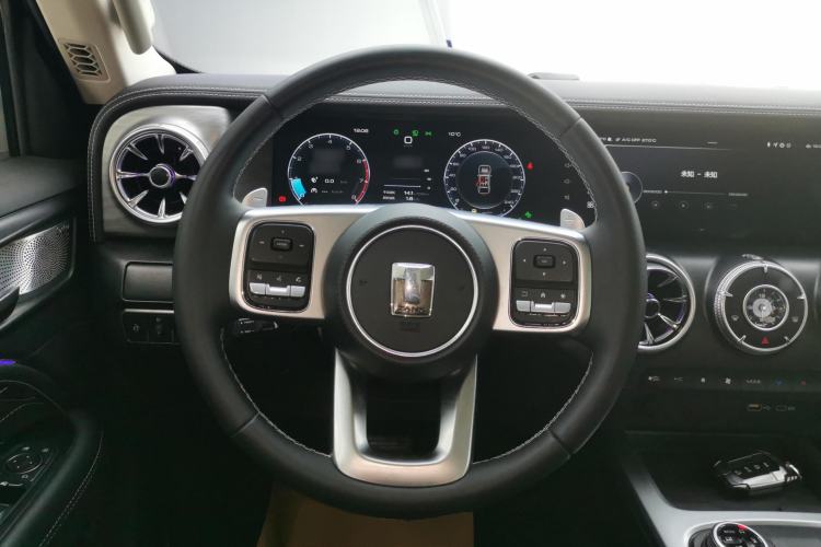 Used Tank 300 2023 City Edition 2.0T—Stylish as Ever Steering Wheel