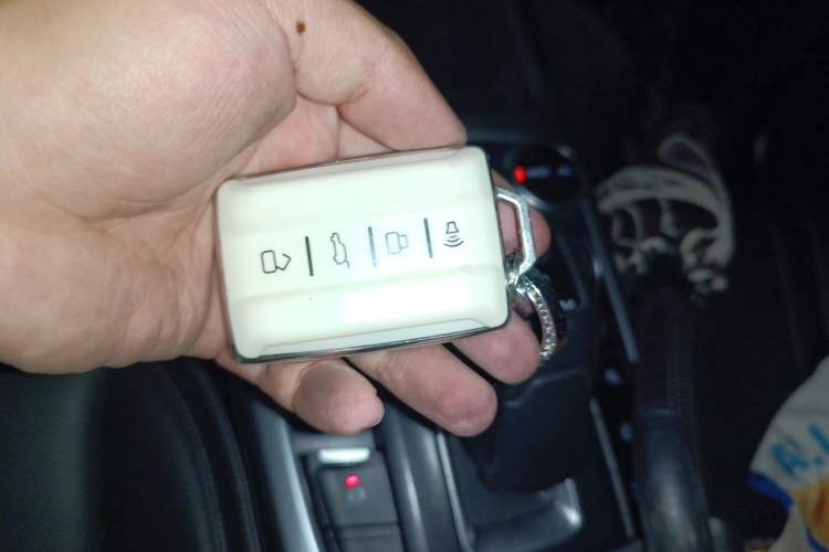 Used Tank 300 2023 City Edition 2.0T—Stylish as Ever Vehicle Key