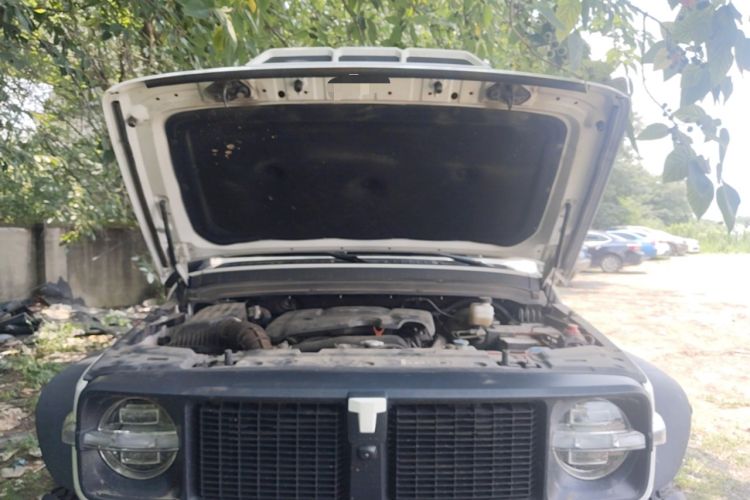 Used Tank 300 2023 2.0T Iron Rider 02 Engine Bay