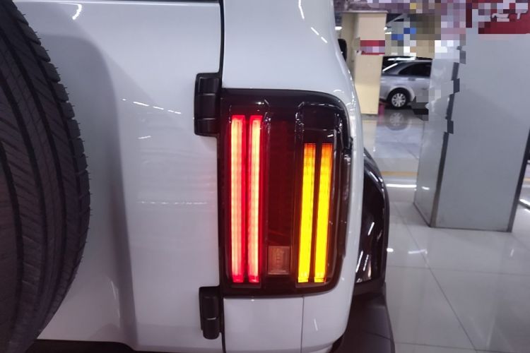 Used Tank 300 2023 City Edition 2.0T—Stylish as Ever Exterior 3