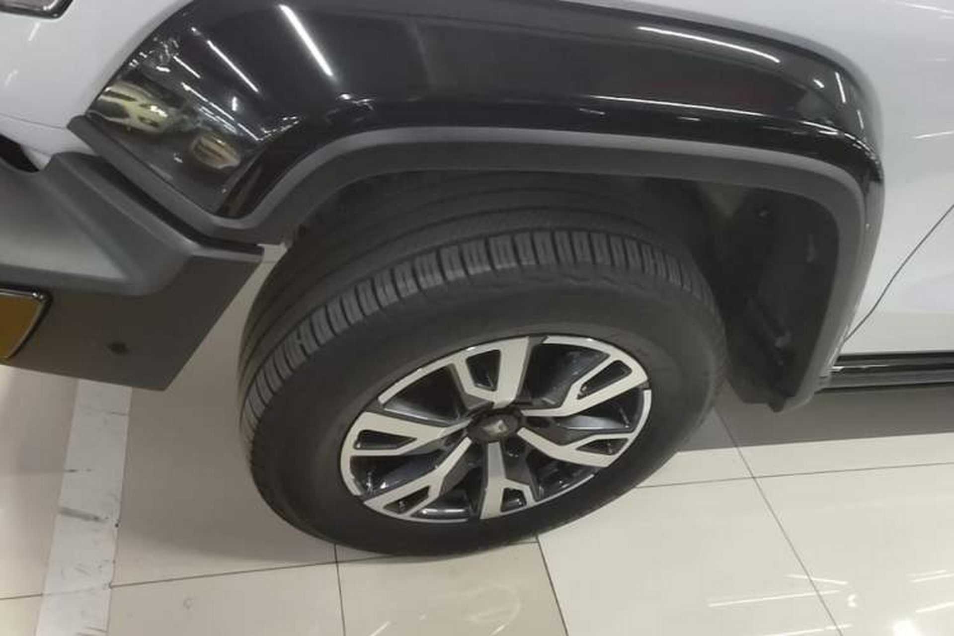 Used Tank 300 2023 City Edition 2.0T—Stylish as Ever Exterior 4