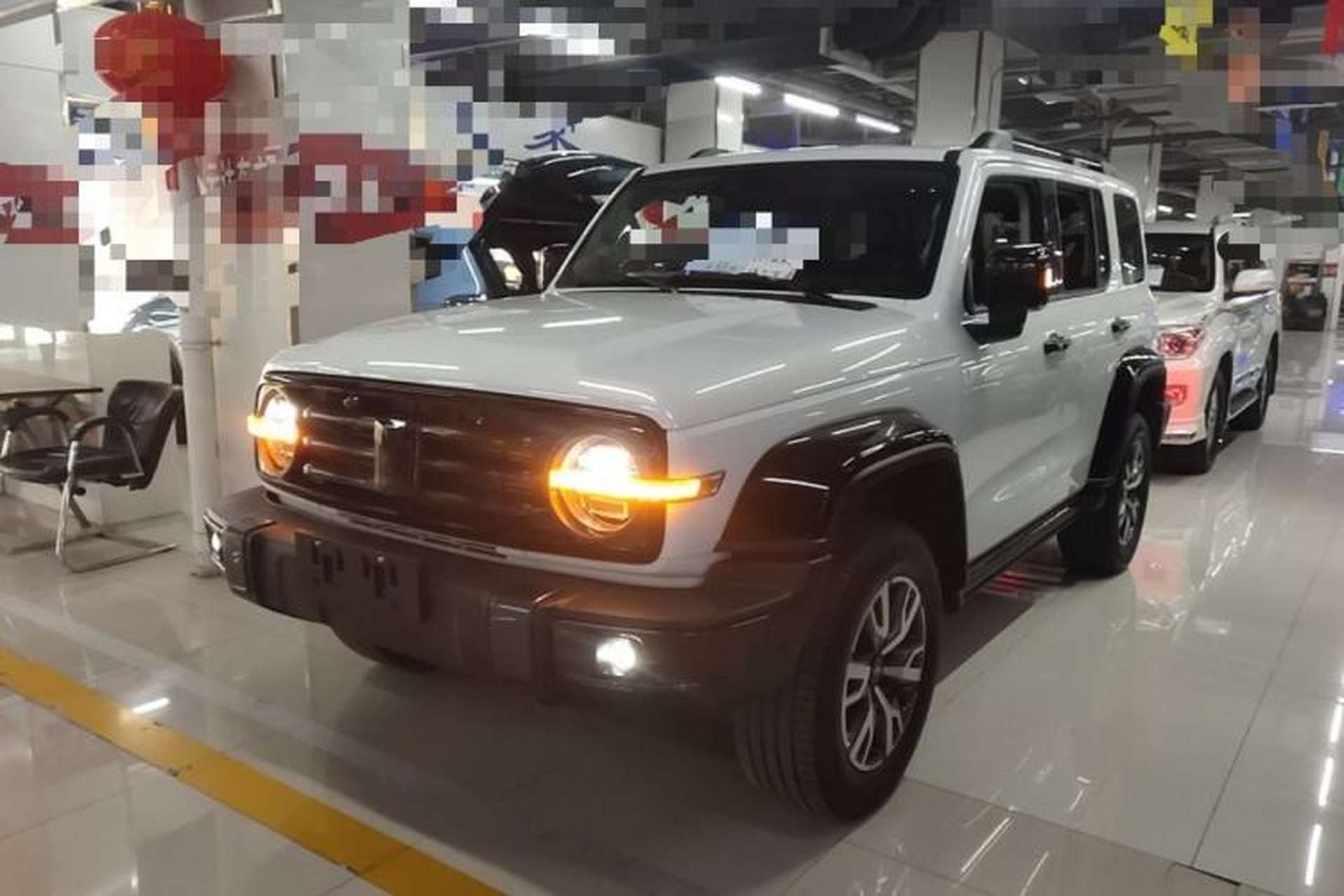 Used Tank 300 2023 City Edition 2.0T—Stylish as Ever Front Left 45 Deg