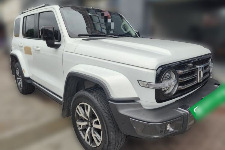 Used Tank 300 2023 City Edition 2.0T—Stylish as Ever Front Right 45 Deg