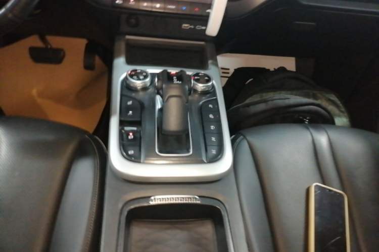 Used Tank 300 2023 Off-Road Edition 2.0T Conqueror Gear Lever