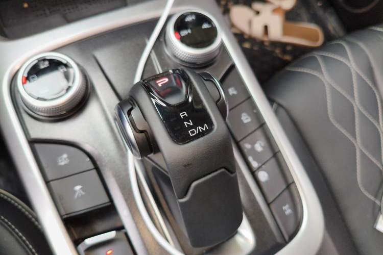 Used Tank 300 2023 Off-Road Edition 2.0T Challenger Gear Lever