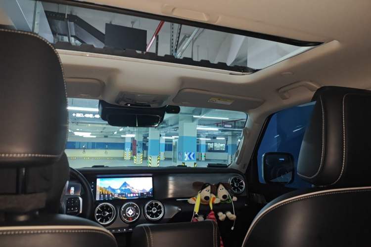 Used Tank 300 2023 City Edition 2.0T—Stylish as Ever Headliner