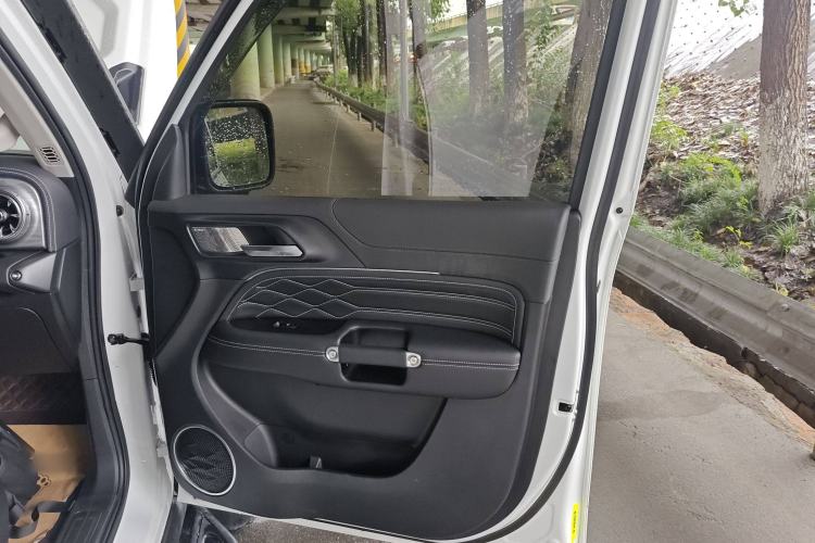 Used Tank 300 2023 2.0T Iron Rider 02 Interior 5