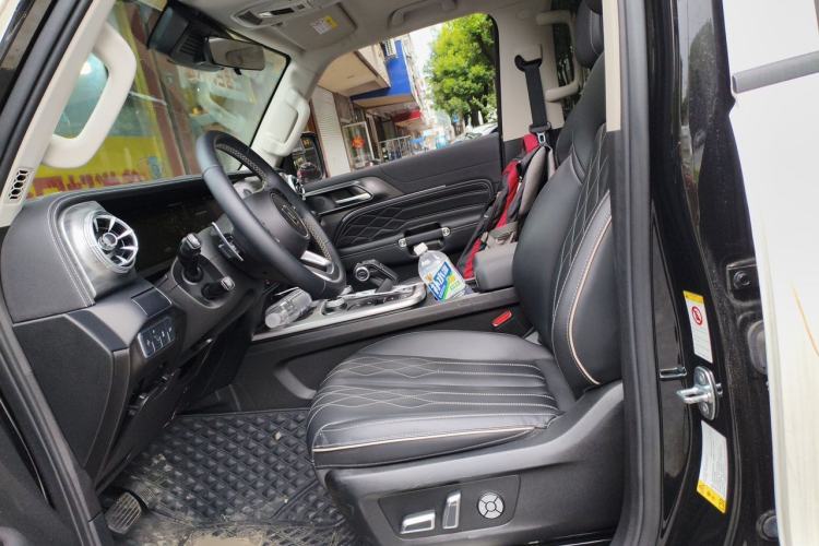 Used Tank 300 2023 Off-Road Edition 2.0T Challenger Left Front Seat