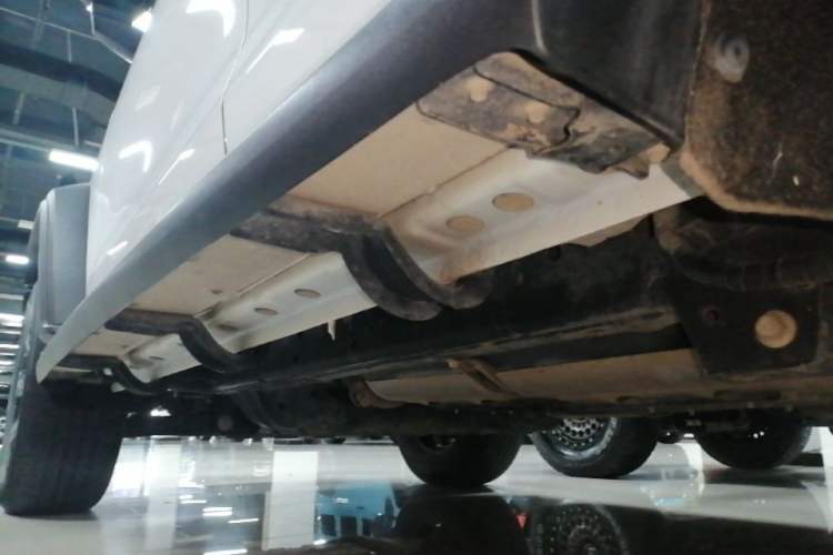 Used Tank 300 2023 Off-Road Edition 2.0T Conqueror Left Side Sill