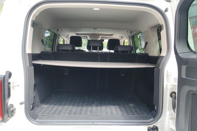 Used Tank 300 2023 Off-Road Edition 2.0T Conqueror Trunk