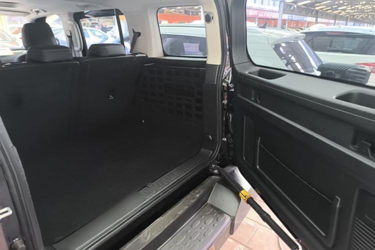 Used Tank 300 2023 Off-Road Edition 2.0T Conqueror Trunk