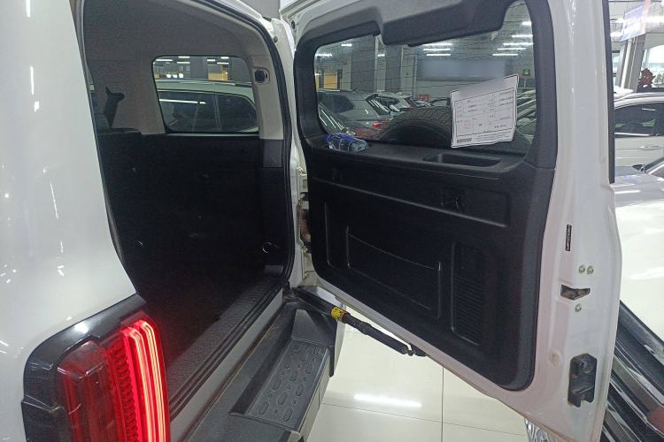 Used Tank 300 2023 City Edition 2.0T My Vision Model Trunk