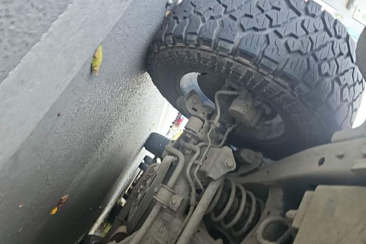Used Tank 300 2023 Off-Road Edition 2.0T Conqueror Chassis Rear Left