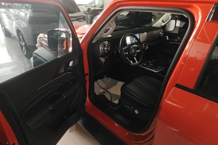 Used Tank 300 2023 Off-Road Edition 2.0T Conqueror Driver Seat