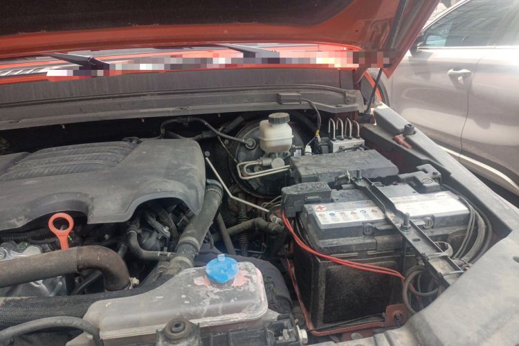Used Tank 300 2023 Off-Road Edition 2.0T Conqueror Engine Bay Left