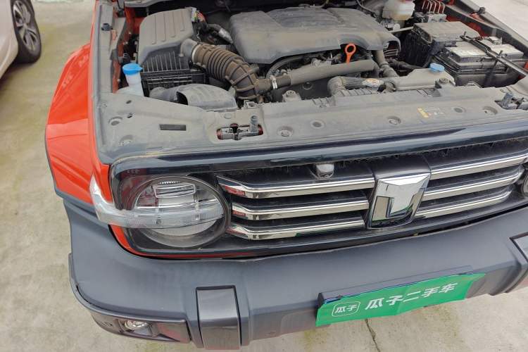 Used Tank 300 2023 City Edition 2.0T—Stylish as Ever Engine Bay Right