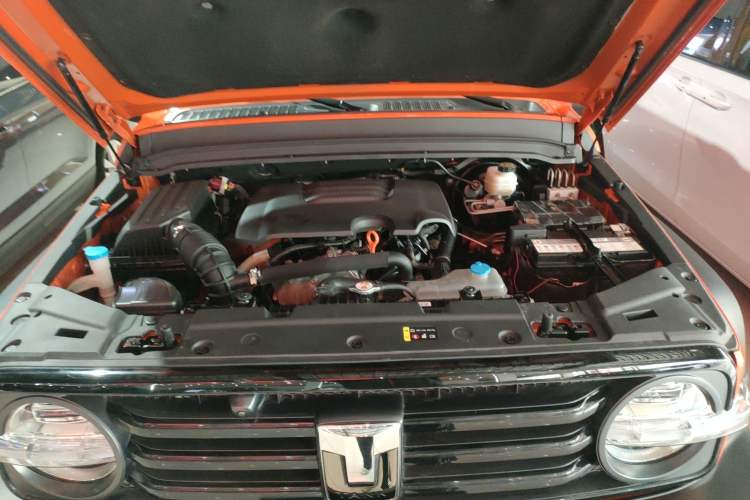 Used Tank 300 2023 Off-Road Edition 2.0T Challenger Engine Bay