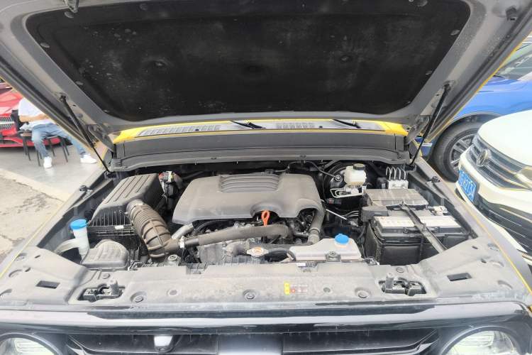 Used Tank 300 2023 Off-Road Edition 2.0T Challenger Engine Bay