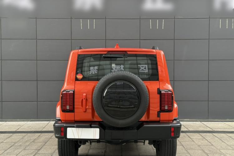 Used Tank 300 2023 City Edition 2.0T—Stylish as Ever Exterior 4