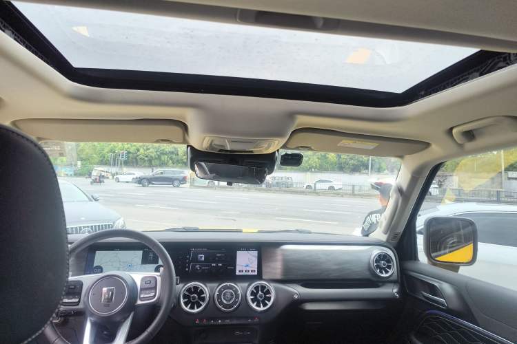 Used Tank 300 2023 Off-Road Edition 2.0T Challenger Headliner