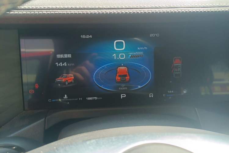 Used Tank 300 2023 City Edition 2.0T—Stylish as Ever Instrument Cluster