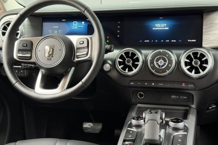 Used Tank 300 2023 City Edition 2.0T—Stylish as Ever Interior 2