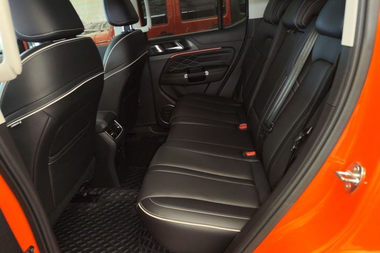 Used Tank 300 2023 City Edition 2.0T—Stylish as Ever Interior 4