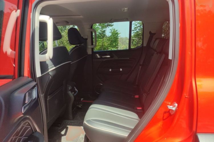 Used Tank 300 2023 Off-Road Edition 2.0T Conqueror Left Rear Seat