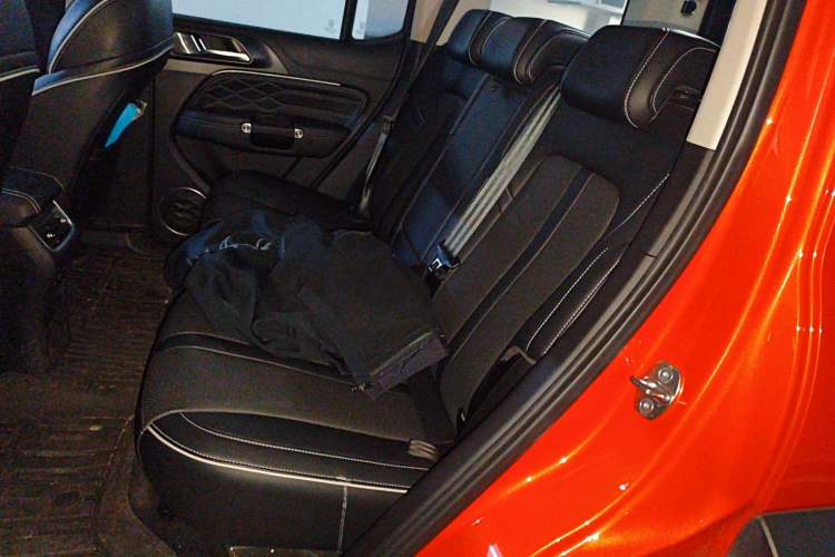 Used Tank 300 2023 Off-Road Edition 2.0T Conqueror Left Rear Seat