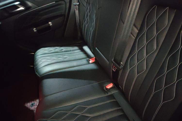 Used Tank 300 2023 Off-Road Edition 2.0T Challenger Left Rear Seat