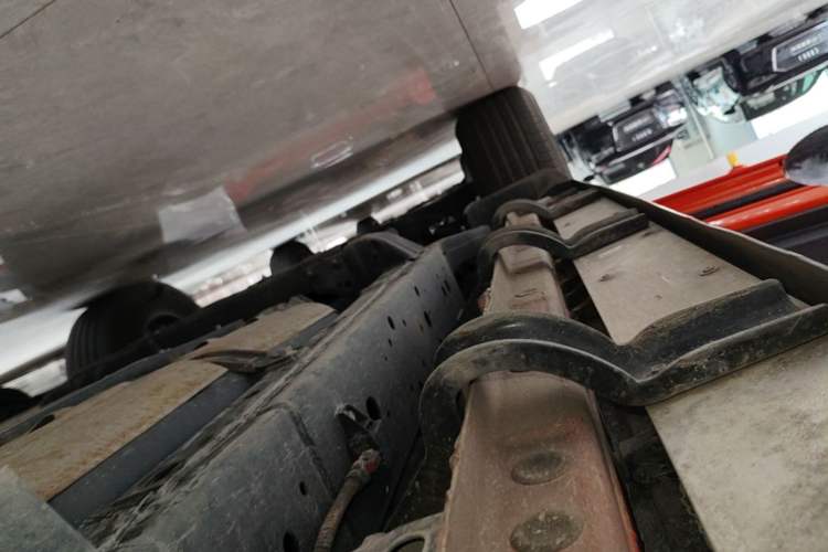Used Tank 300 2023 Off-Road Edition 2.0T Conqueror Left Side Sill