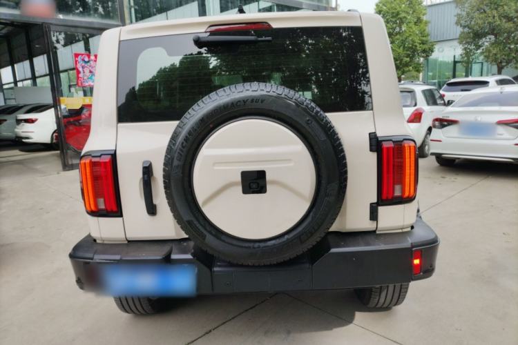 Used Tank 300 2023 City Edition 2.0T—Stylish as Ever Rear
