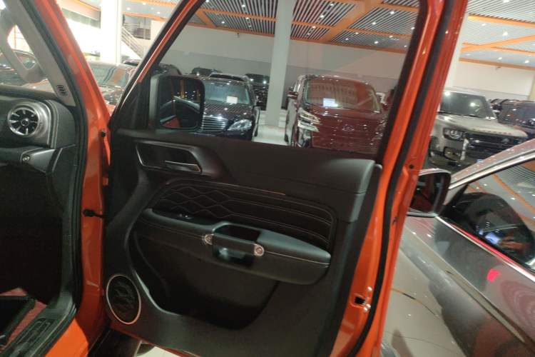 Used Tank 300 2023 Off-Road Edition 2.0T Challenger Right Front Door Interior