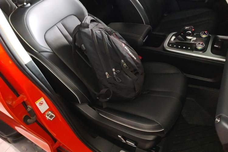 Used Tank 300 2023 Off-Road Edition 2.0T Conqueror Right Front Seat