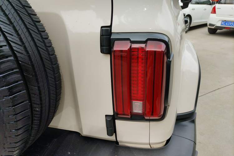Used Tank 300 2023 City Edition 2.0T—Stylish as Ever Right Rear Taillight